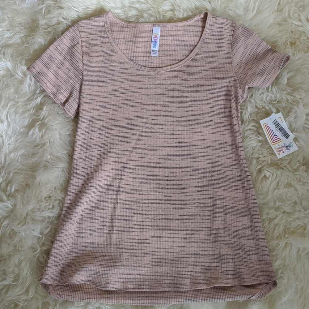 NWT LuLaRoe Classic T
